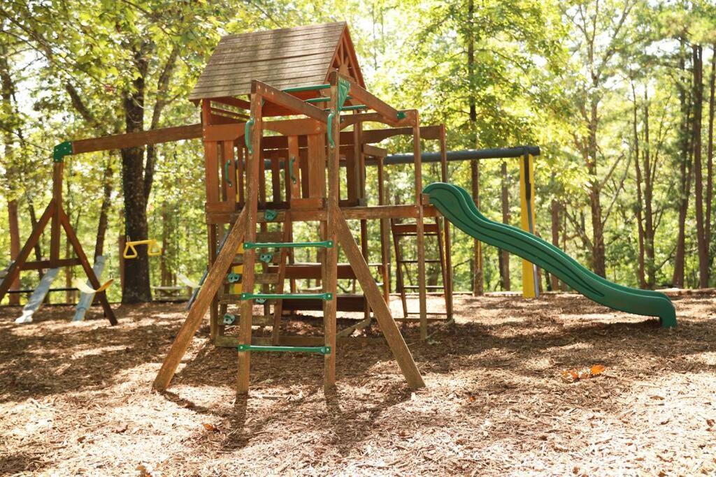 3 Bedroom Vacation Home Next To Silver Dollar City Branson Eksteriør billede
